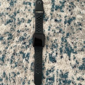 38mm Nike Black Apple Watch